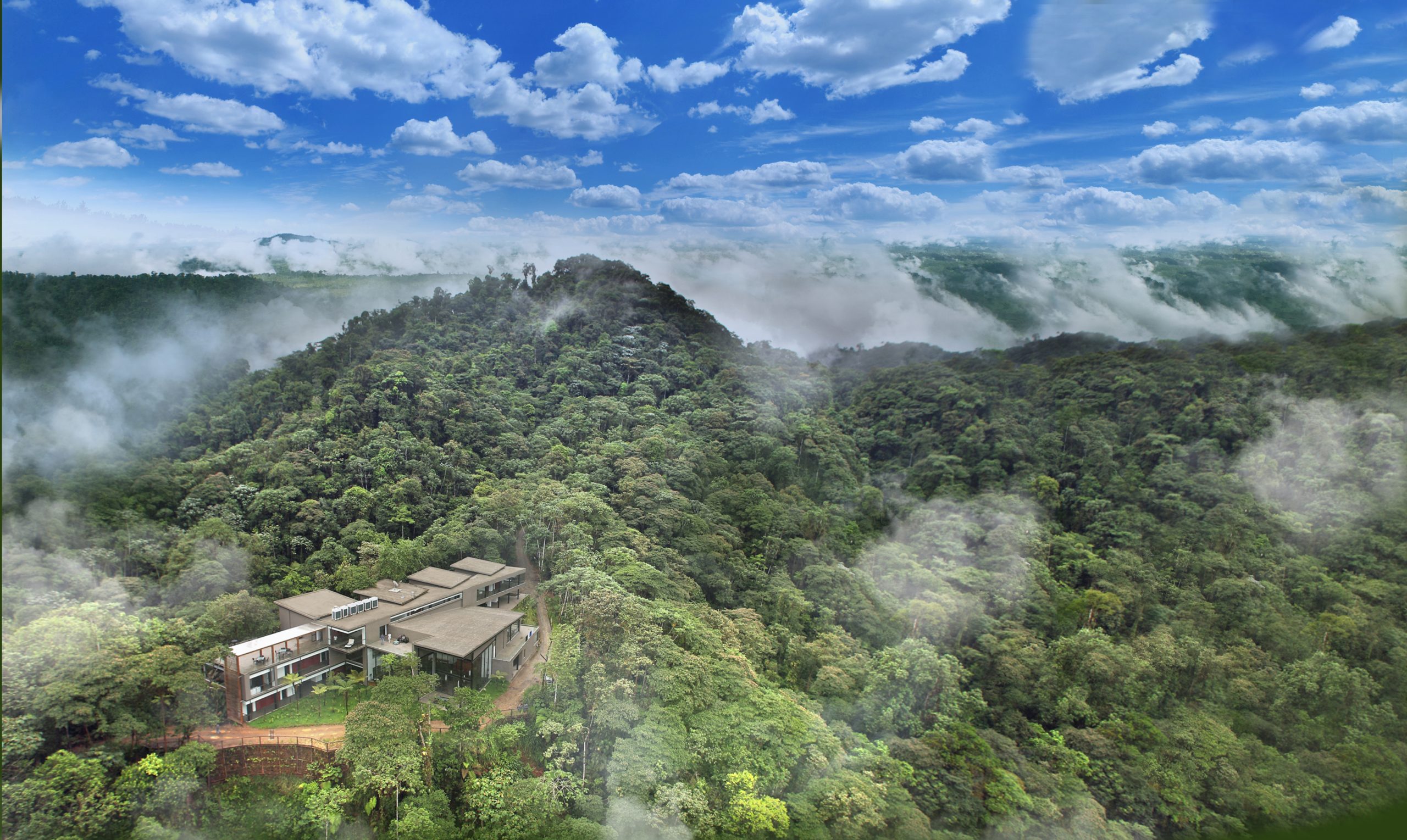 Ecuador Mashpi lodge aerial