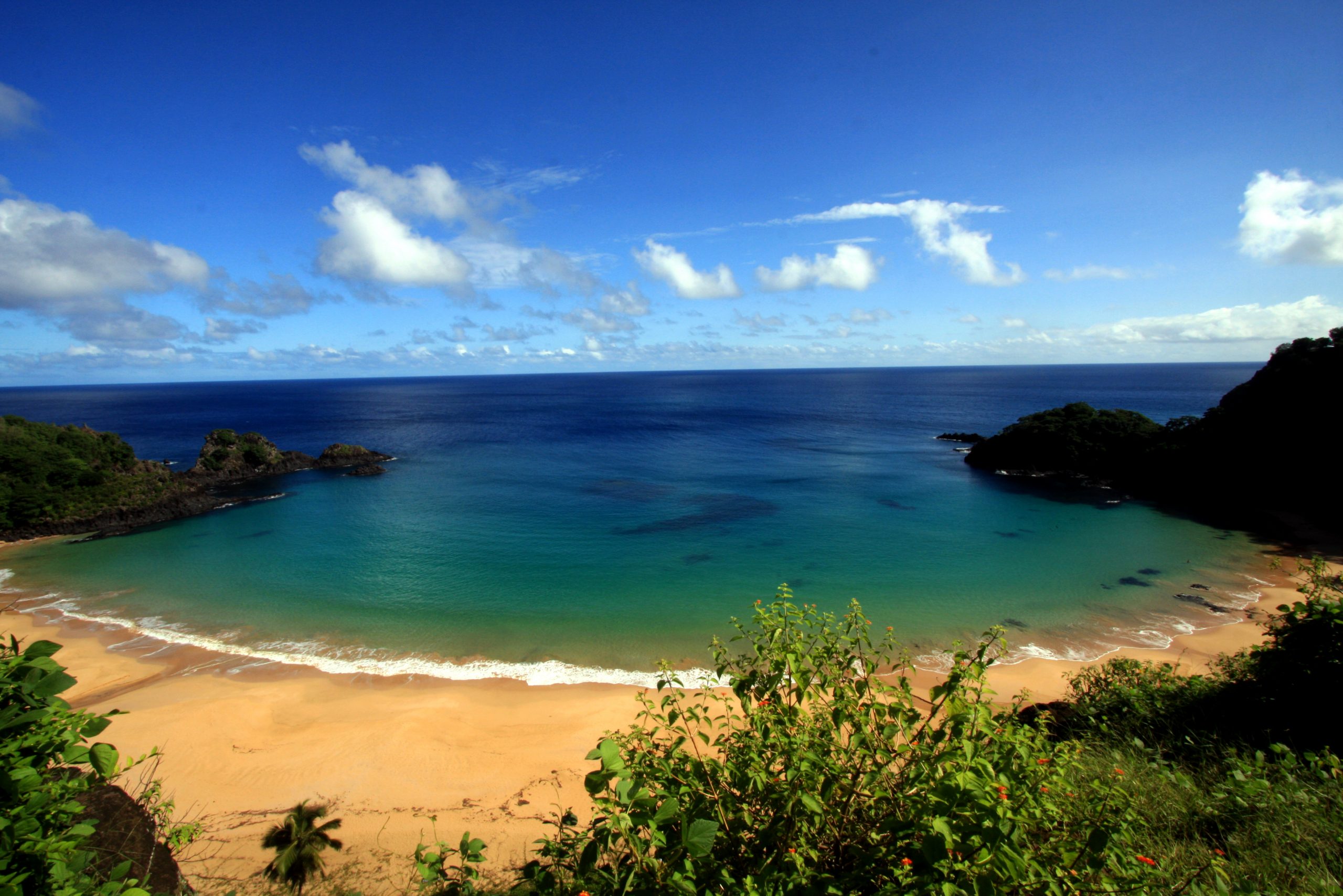 Sancho Bay Fernando de Noronha