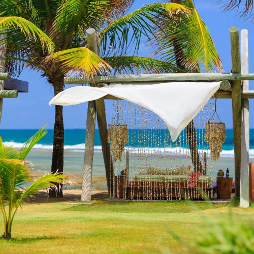 Nannai resort beach bed